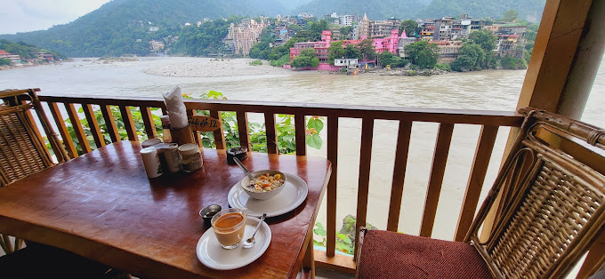 Vegan Cafes in Rishikesh